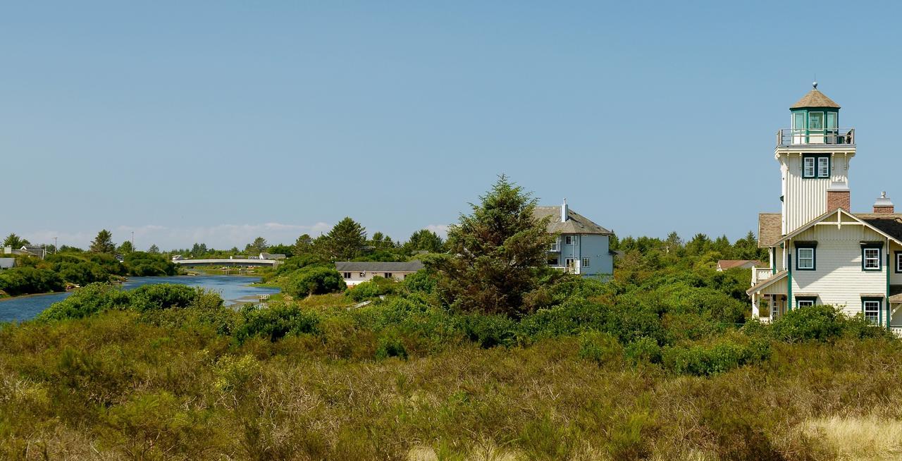 Collins Inn & Seaside Cottages (Adults Only) Ocean Shores Εξωτερικό φωτογραφία